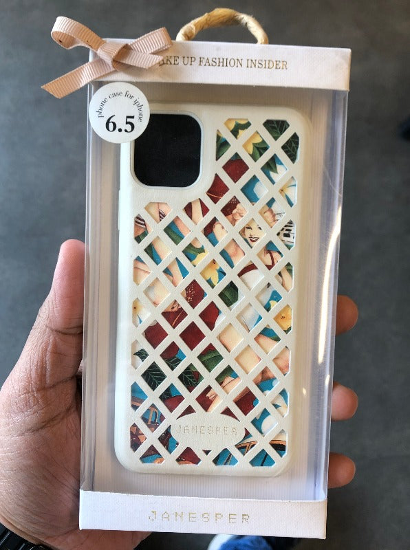 Criss-Cross Pattern Case White